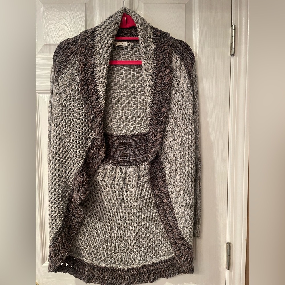 Cabi circle shawl knit sweater XS